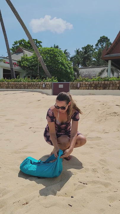 Easy solo beach tent Setup by Suniela Beach